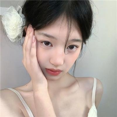 春满花都